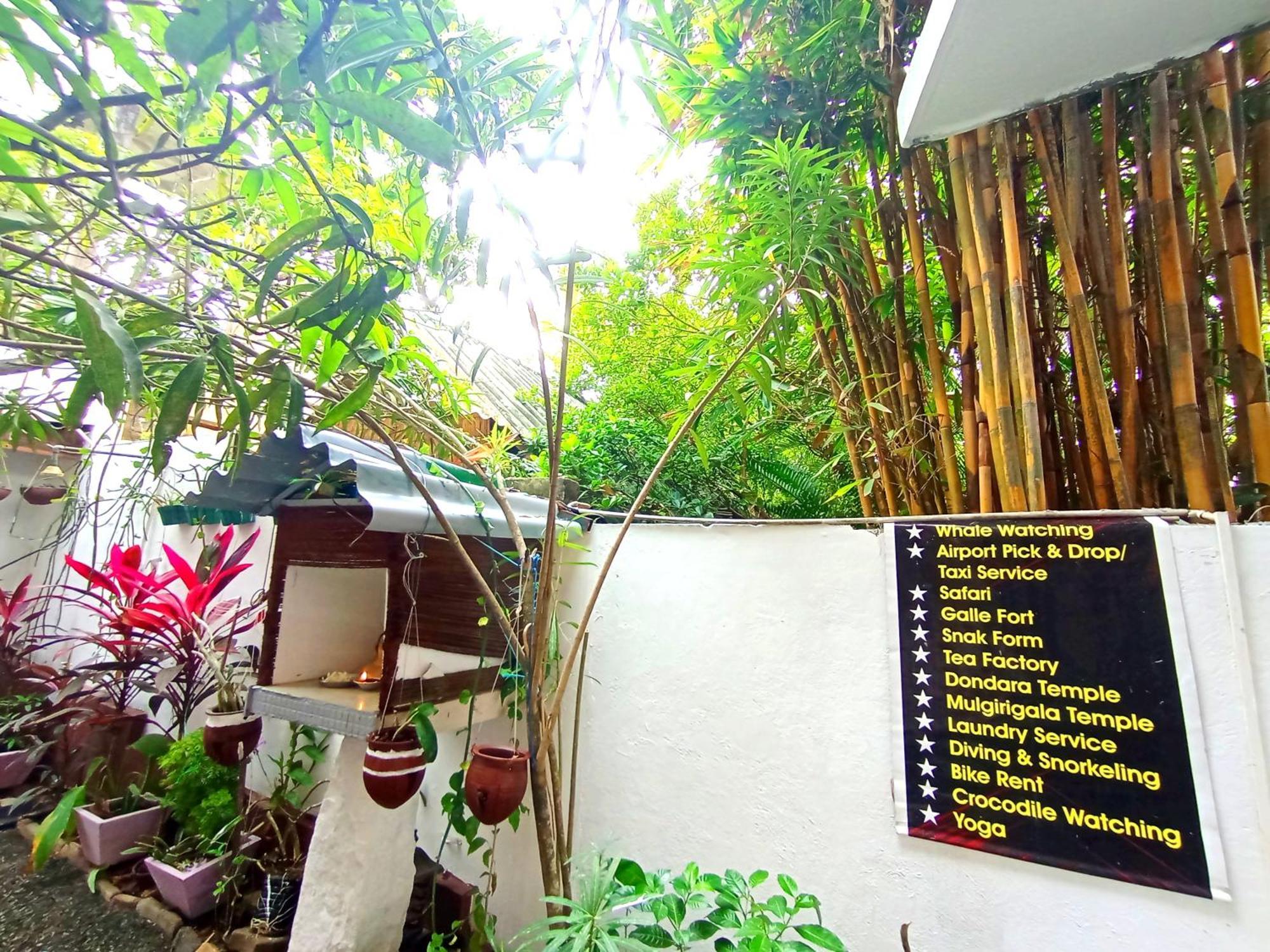 Ramesh Guesthouse Mirissa Extérieur photo