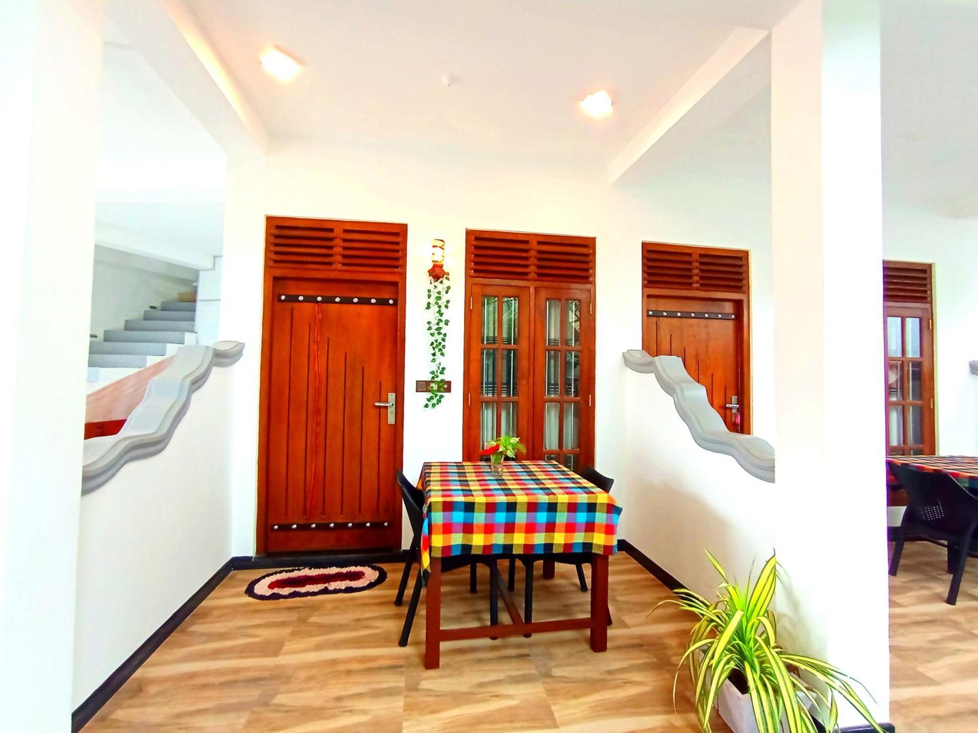 Ramesh Guesthouse Mirissa Extérieur photo